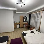 Mini House Økonomihotel