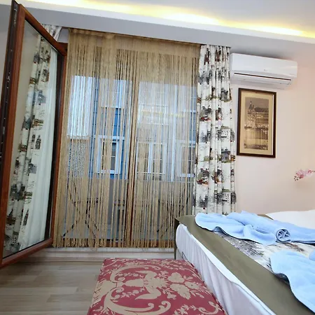 Økonomihotel Mini House 2*
