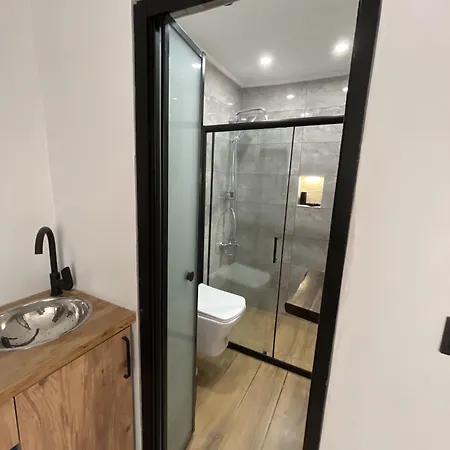 Mini House Отель эконом класса