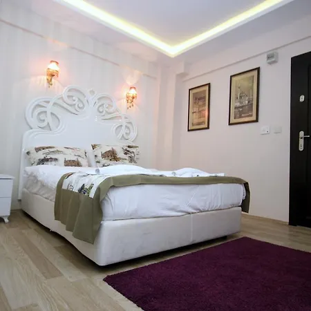 Mini House 2*