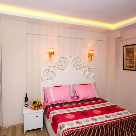 Mini House Οικονομικό ξενοδοχείο 2*