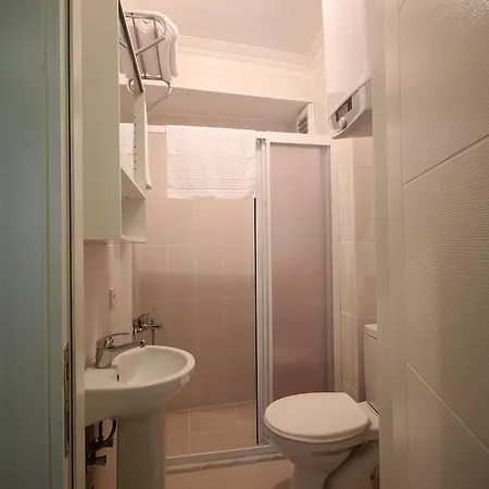 Οικονομικό ξενοδοχείο Mini House 2*