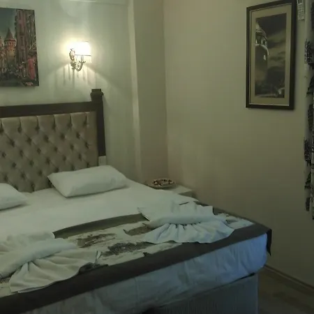 Economy hotel Mini House